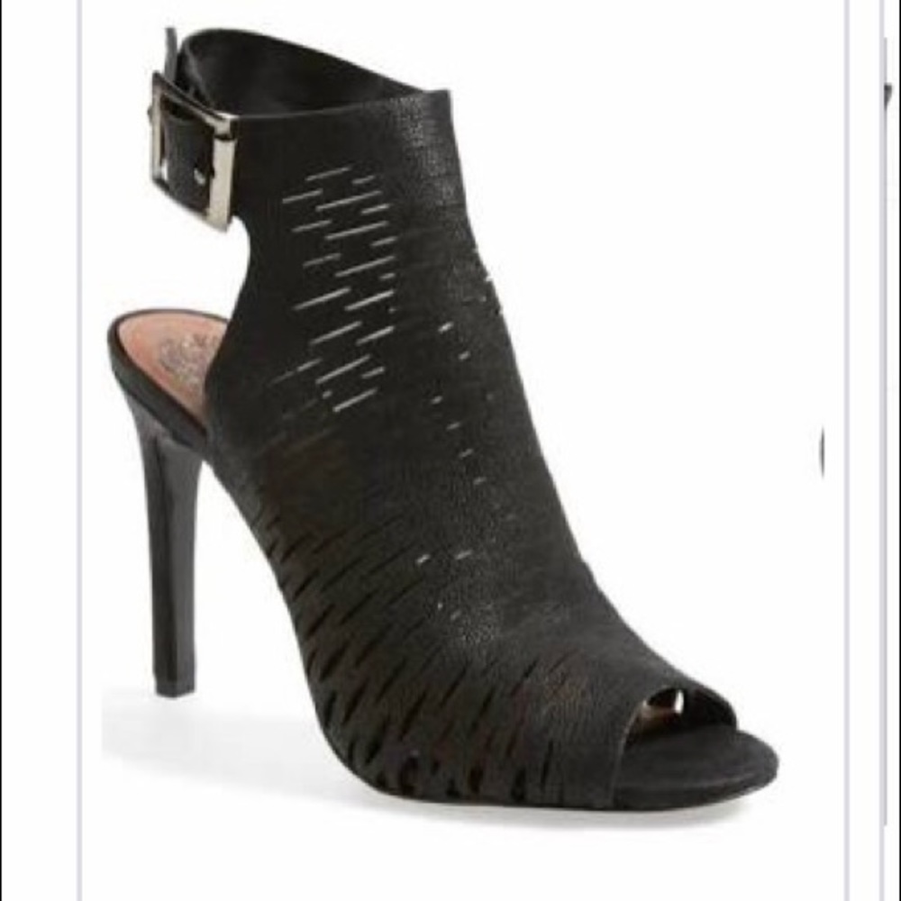 Vince Camuto Kayjay open toe booties size 8.5